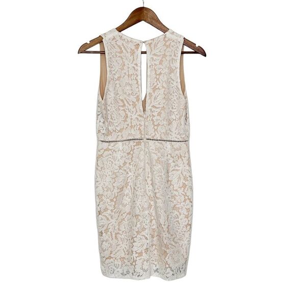 ASTR The Label Caroline Lace V-Neck Mini Dress Ivory  Size Medium - Picture 3 of 13